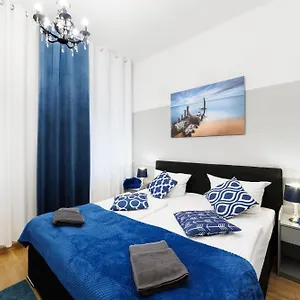 Grand Mitte Rosenthaler Platz Berlin
